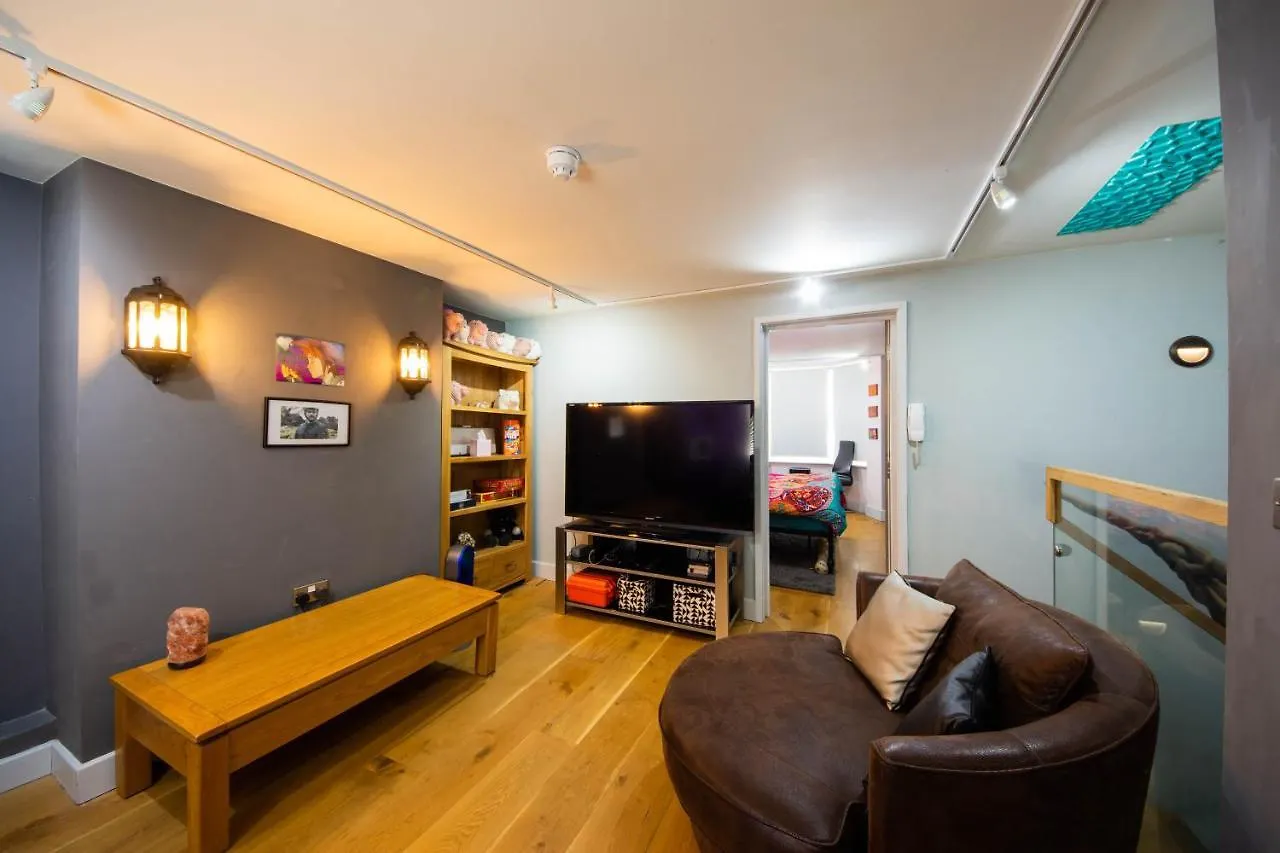 Funky Home By The Pier, 3 Bedrooms, Sleeps 10 Brighton Apartamento